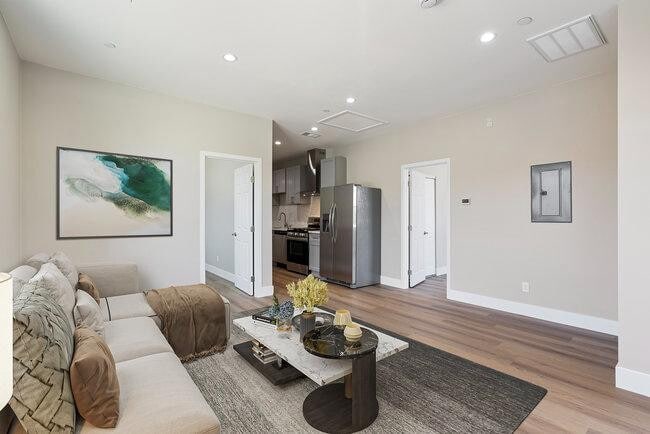 Building Photo - 448 E St