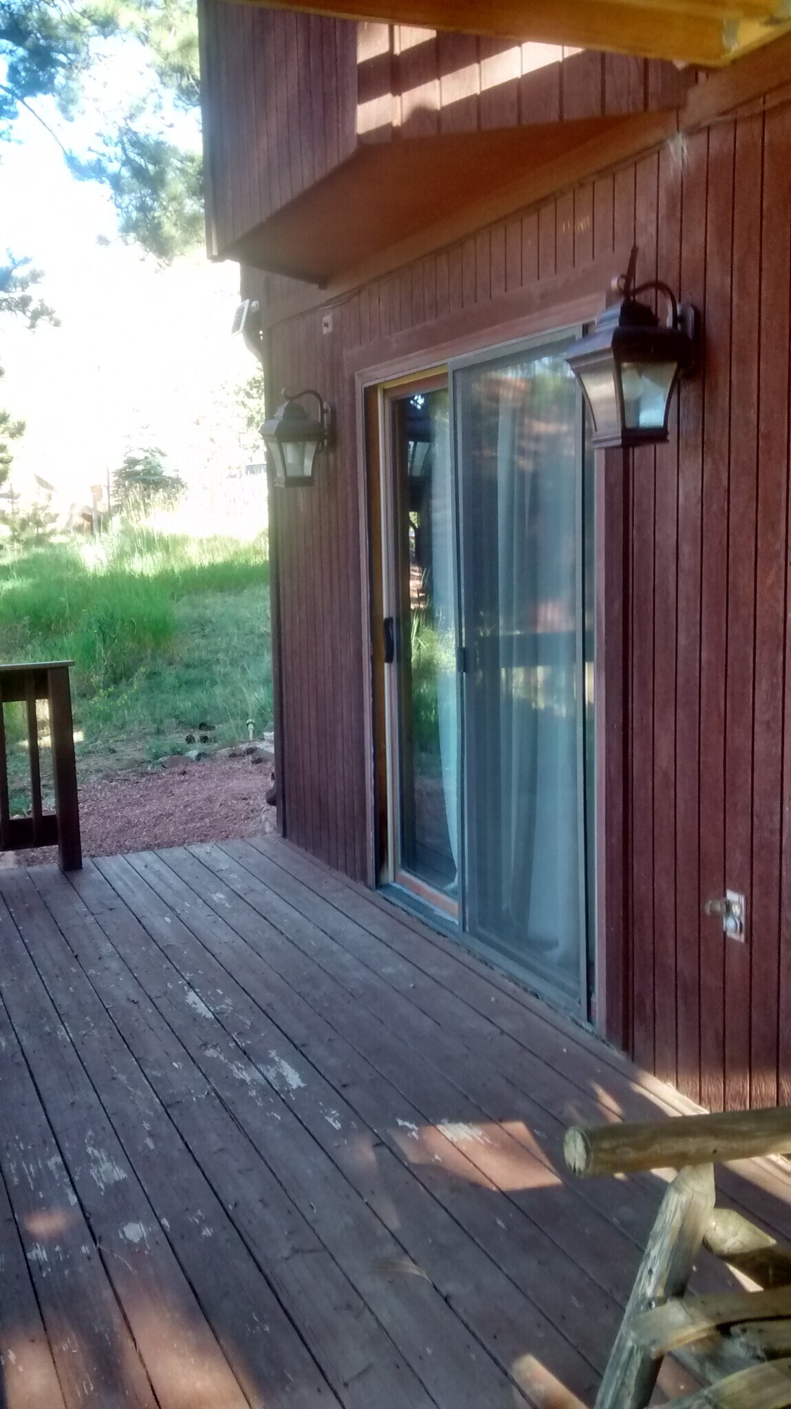 Enter Valley View through sliding door with push button combo lock - 120 Wisp Creek Dr