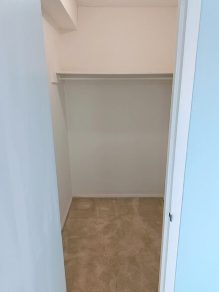 Storage Closet - 5500 Friendship Blvd