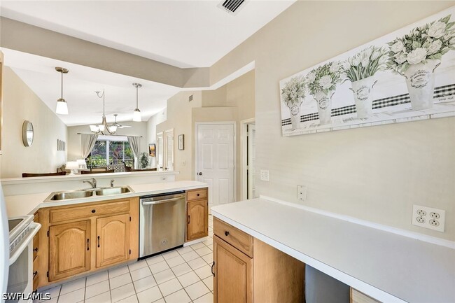 Building Photo - 8228 Twelve Oaks Cir