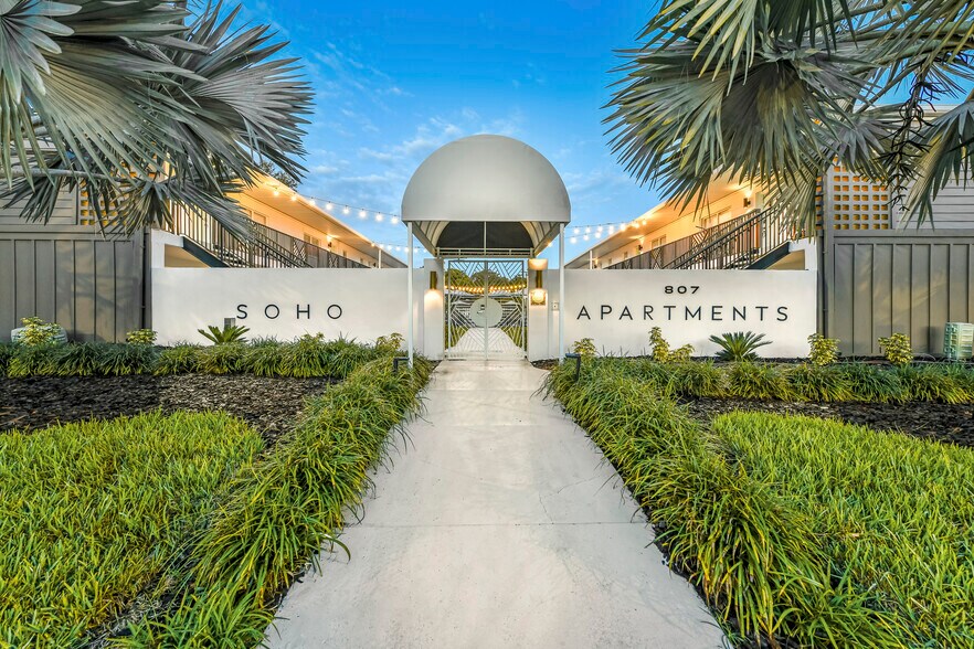 SoHo Apartments 807 S Howard Ave Tampa FL 33606 Apartment Finder