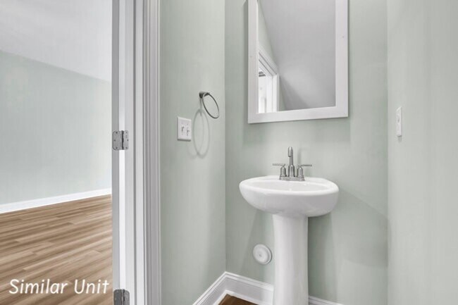 Building Photo - 303 Starfish Ln