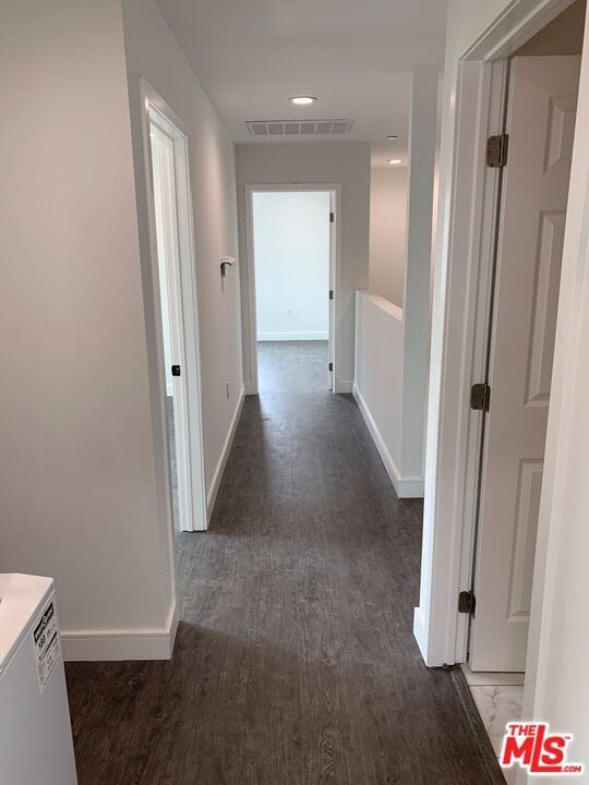 Building Photo - 2509 1/2 Cincinnati St