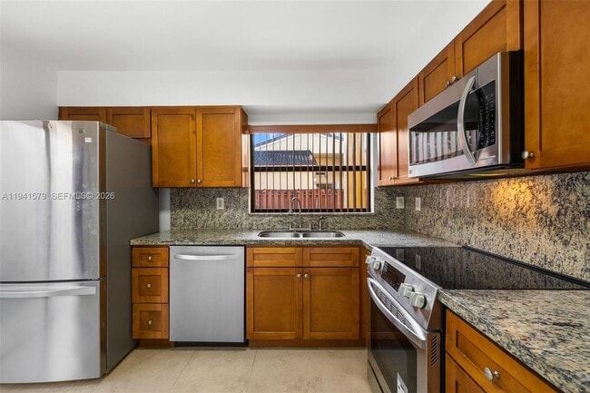 Building Photo - 449 SW 88th Pl