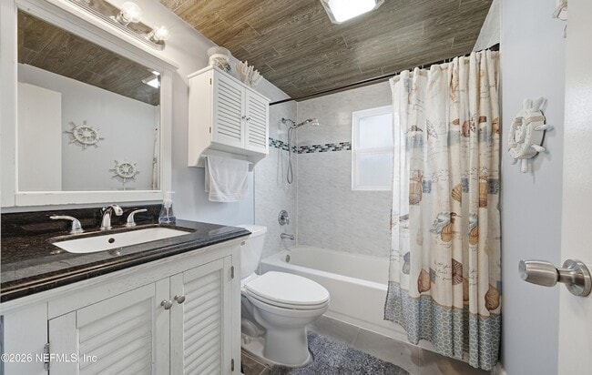 Building Photo - 972 Dostie Cir