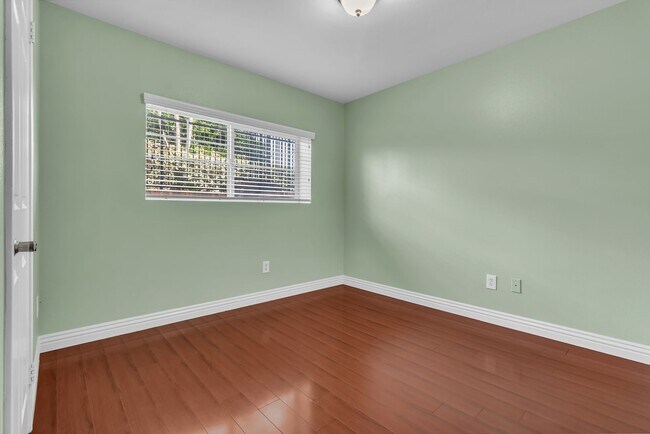 Building Photo - 26090 Stonehaven Dr