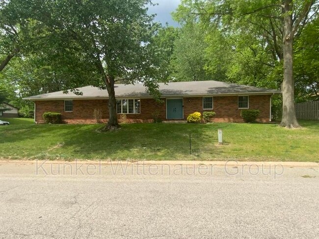 Building Photo - 101 Fox Creek Rd