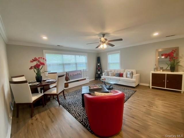 Building Photo - 59 Adams Way