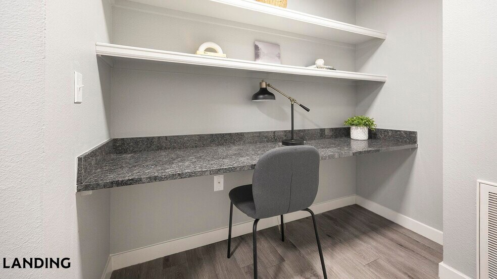 Building Photo - 901 Colorado Blvd