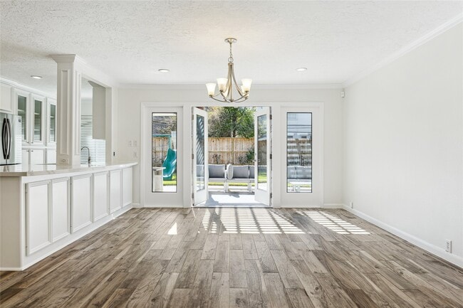 Building Photo - 3607 Deal St