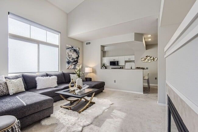 Building Photo - 6444 Silver Mesa Dr