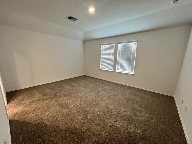 Building Photo - 3719 Bristol Hills Ct