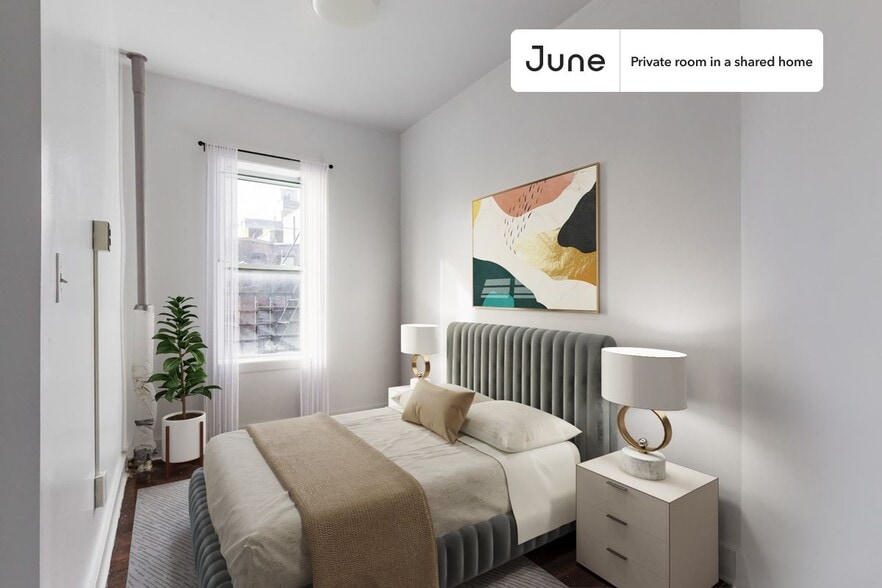 Primary Photo - Room in Shared 3 bed/1 bath home