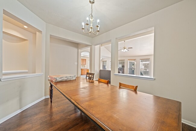 Building Photo - 12407 Fox Trace Ln