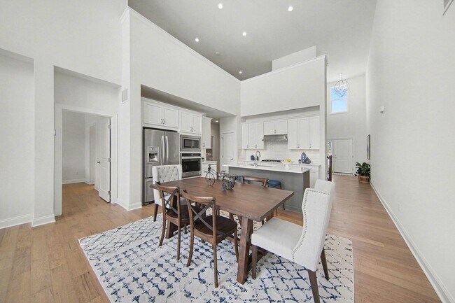 Building Photo - 3105 Millbury Ln