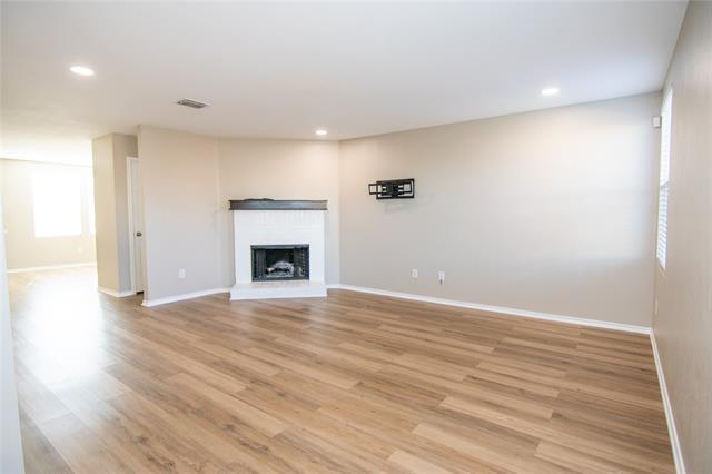 Building Photo - 6224 Thoroughbred Trail