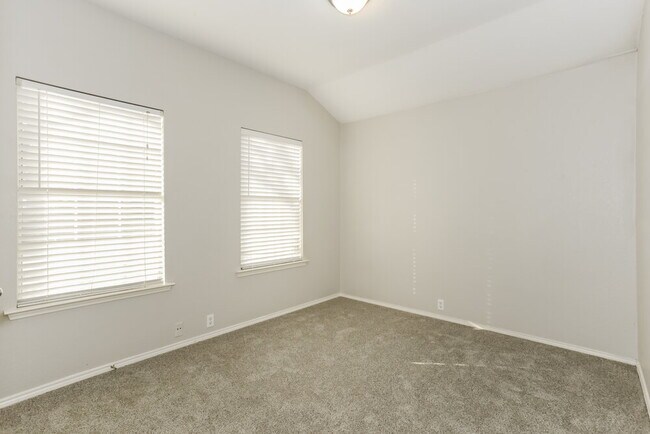 Building Photo - 8433 Asheville Ln