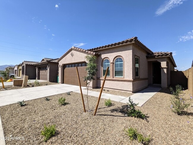 Building Photo - 16846 W Las Palmaritas Dr