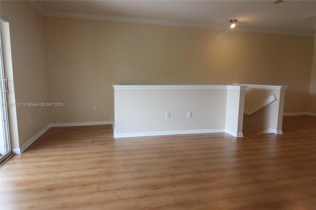 Building Photo - 5880 W Sample Rd