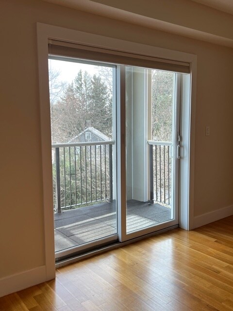 Building Photo - 321 Hammond Pond Pky