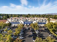 Building Photo - Stevens Creek Villas