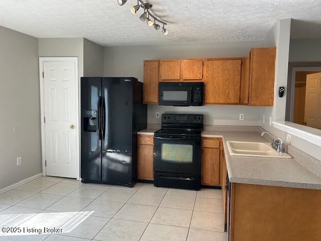 Building Photo - 6925 Colrain Cir