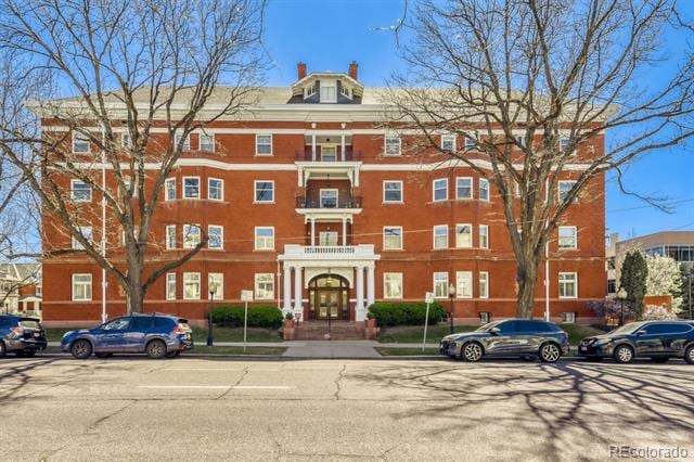 Building Photo - 836 E 17th Ave