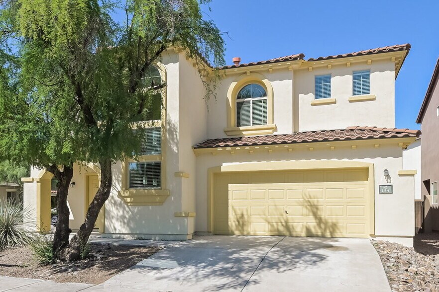 Primary Photo - 134 W Camino Rancho Palomas