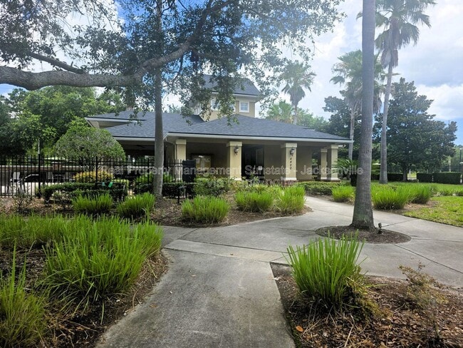 Building Photo - 4298 Ellipse Dr