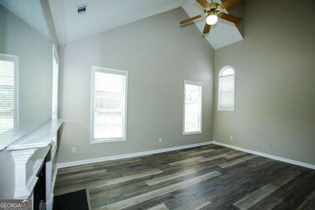 Building Photo - 4130 Wildridge Dr