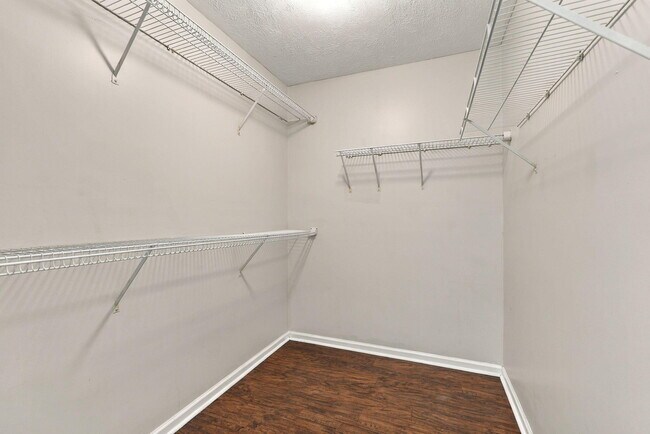 Building Photo - 125 Crosskey Rd