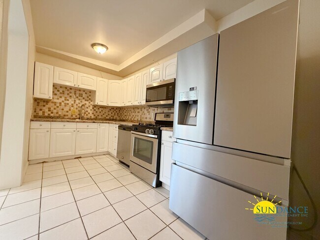 Building Photo - Lovely 3 Bedroom Home in Fort Walton