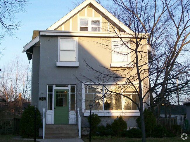 Building Photo - 3211 Colfax Ave S