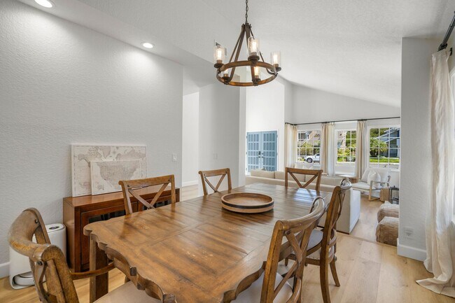 Building Photo - Experience Coastal Living at Its Finest in...