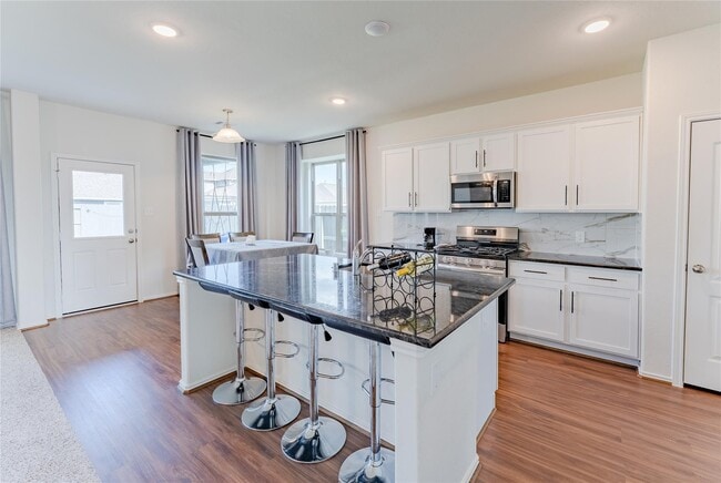 Building Photo - 8327 Threadfin Wy