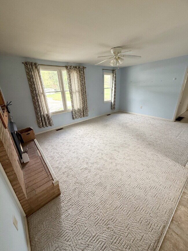 Building Photo - Spacious 3 Bed, 3 Bath Home in Ratcliff Cove Community – Available Soon!