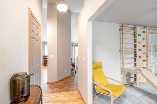 Building Photo - 15815 Yelm Terra Way SE