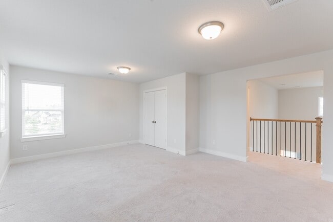 Building Photo - 146 Renodes Garden Ln