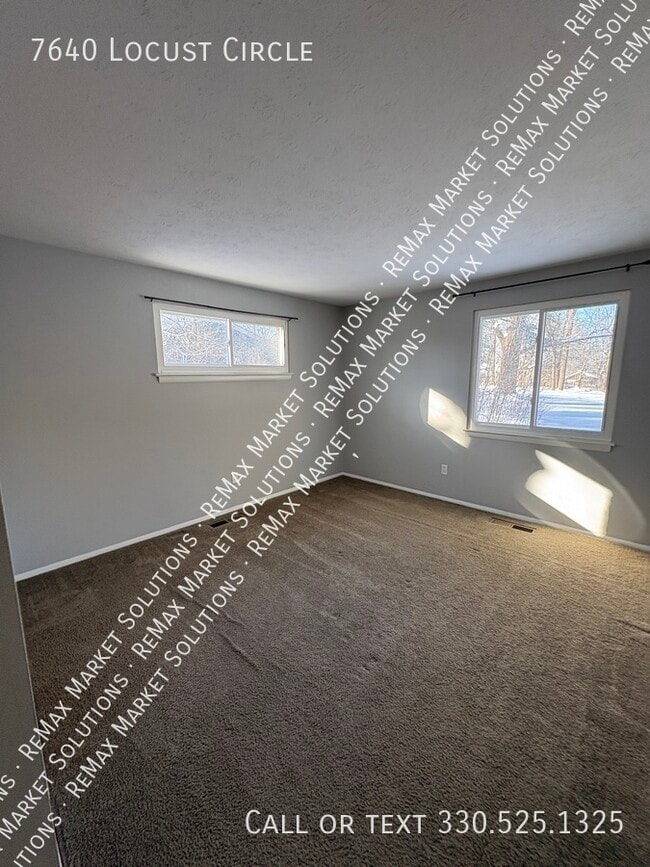 Building Photo - 7640 Locust Cir