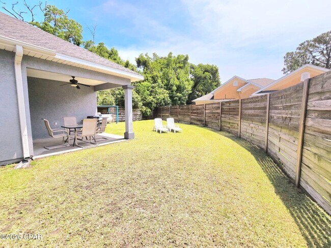 Building Photo - 2506 Dorothy Ave