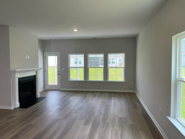 Building Photo - 9312 Little Osprey Dr
