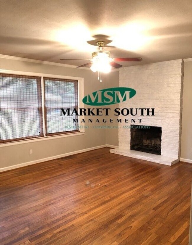 Building Photo - 5529 Habersham St