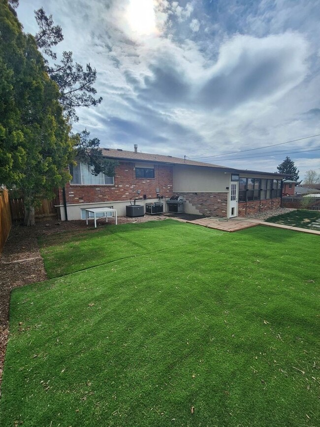 Building Photo - Wonderful Home