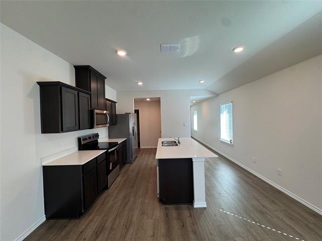 Building Photo - 924 Jefferson