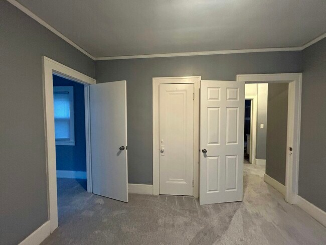 Building Photo - 16930 Santa Rosa Dr