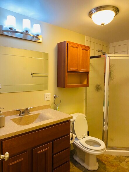 Building Photo - 9241 Waterfall Glen Blvd