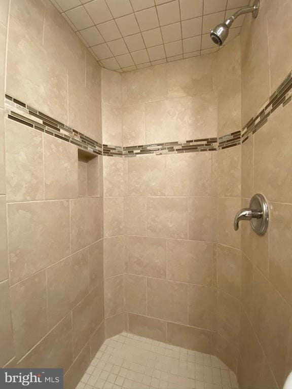 Building Photo - 7684 Green Garland Dr