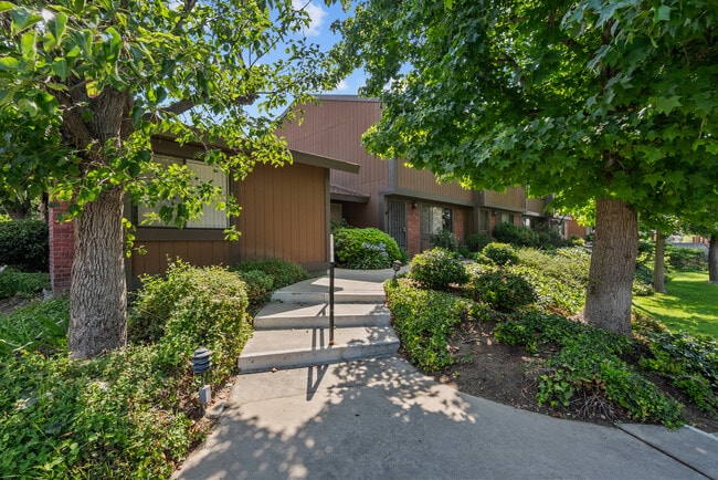 Building Photo - 14456 Foothill Blvd