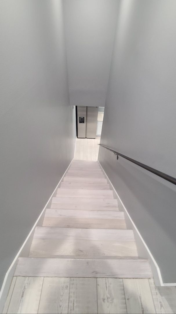 Building Photo - 32(839)