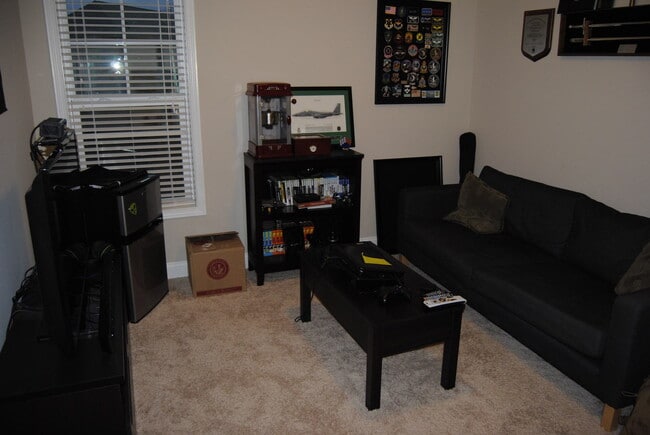 Building Photo - Spacious 4-Bedroom Home with Loft, New Carpet & Private Cul-de-Sac Location